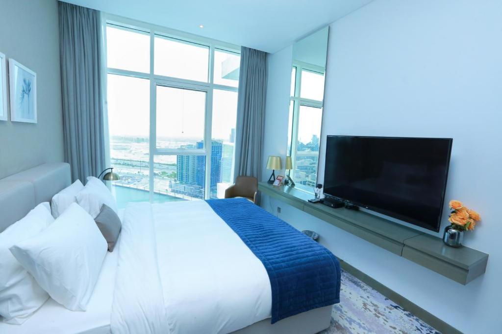 Damac Maison Prive Deluxe Studio With Burj-Khalifa View Dubai Exterior photo