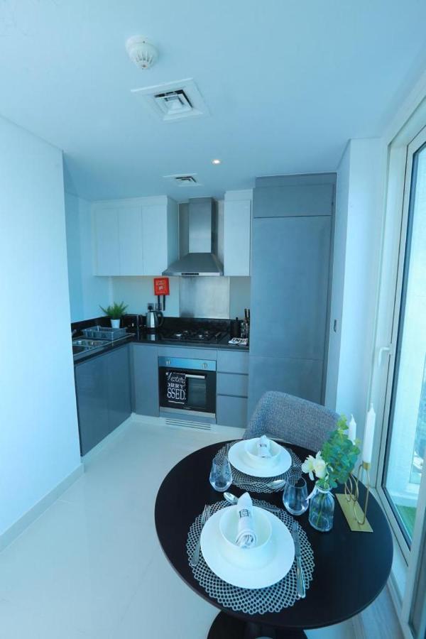 Damac Maison Prive Deluxe Studio With Burj-Khalifa View Dubai Exterior photo
